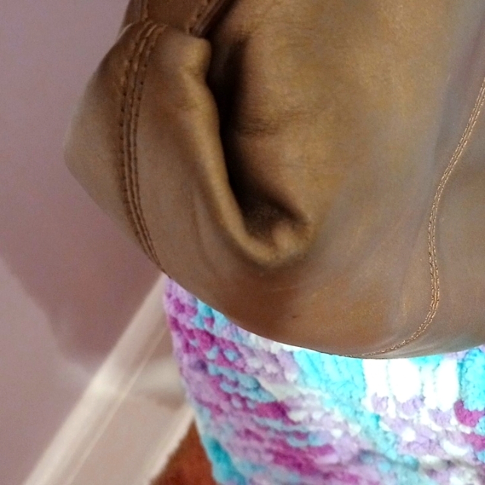 Coach Ashley East West Shoulder Crossbody - Picture 6 of 16
